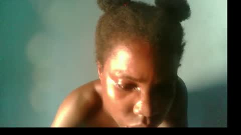 Snapshot of slimzyxdoll chatting on 09.29.25 slimzyxdoll online show from 09.29.25