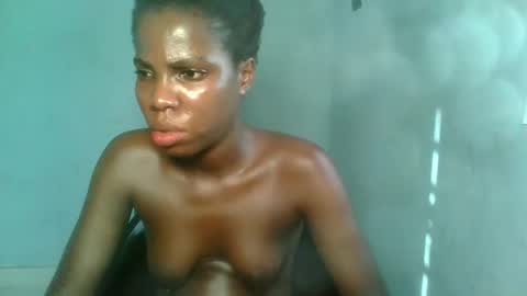 Snapshot of slimzyxdoll chatting on 10.04.25 slimzyxdoll online show from 10.04.25