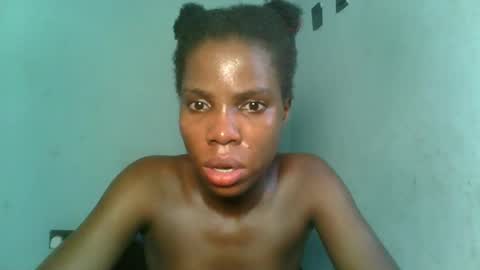 Snapshot of slimzyxdoll chatting on 10.09.25 slimzyxdoll online show from 10.09.25