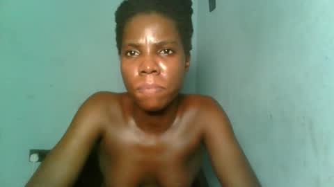 Snapshot of slimzyxdoll chatting on 10.11.25 slimzyxdoll online show from 10.11.25