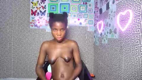 Snapshot of slimzyxdoll chatting on 10.22.25 slimzyxdoll online show from 10.22.25