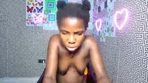 Snapshot of slimzyxdoll chatting on 10.23.25 slimzyxdoll online show from 10.23.25