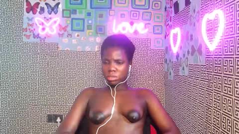 Snapshot of slimzyxdoll chatting on 10.29.25 slimzyxdoll online show from 10.29.25