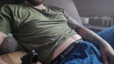 Snapshot of slovakman69 chatting on 10.21.25 just chillin online show from 10.21.25