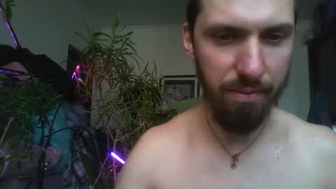 Snapshot of slowsportnaked chatting on 10.03.25 slowsportnaked online show from 10.03.25