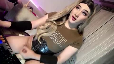 Nathalie online show from 07.13.26