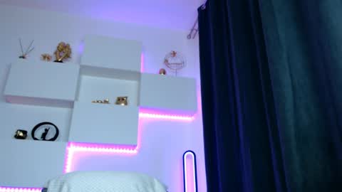 Ariana online show from 04.09.26