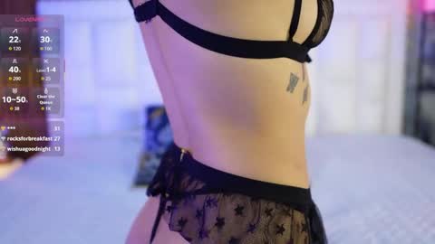 Snapshot of slutlittlecamila chatting on 05.20.26 CAMILA online show from 05.20.26