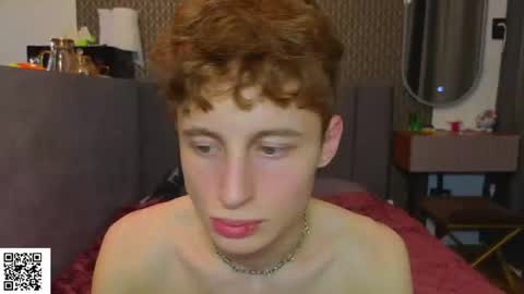 Snapshot of sluttsavage chatting on 07.14.26 sluttsavage online show from 07.14.26