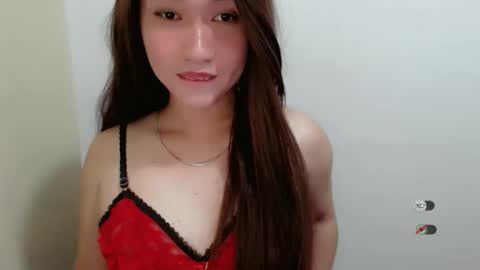 Snapshot of slutty_francine chatting on 05.05.26 FRANCINE online show from 05.05.26