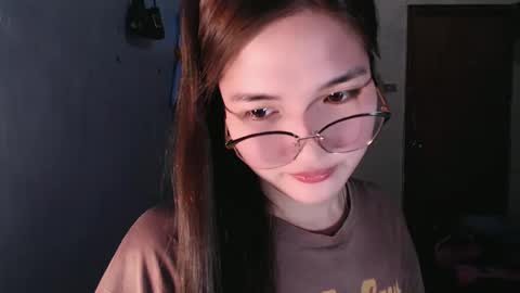 Snapshot of slutty_hannaxx chatting on 04.21.26 slutty_hannaxx online show from 04.21.26