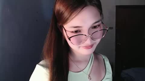 Snapshot of slutty_hannaxx chatting on 05.04.26 slutty_hannaxx online show from 05.04.26
