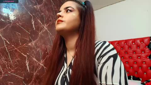 Snapshot of slutty_milf_bitch chatting on 04.12.26 Ana online show from 04.12.26