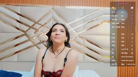 Snapshot of sluttyandmature chatting on 02.14.25 MARCELA online show from 02.14.25