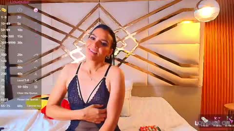 Snapshot of sluttyandmature chatting on 02.19.25 MARCELA online show from 02.19.25