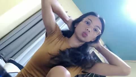 CHIE CHIE online show from 02.11.26