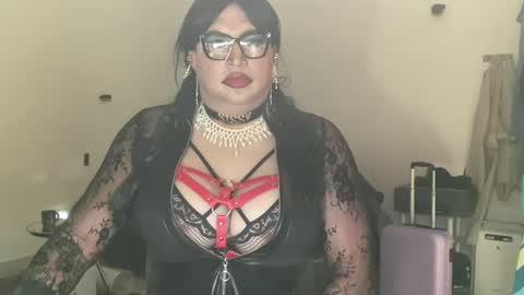 Snapshot of sluttygina1 chatting on 12.28.24 sluttygina1 online show from 12.28.24