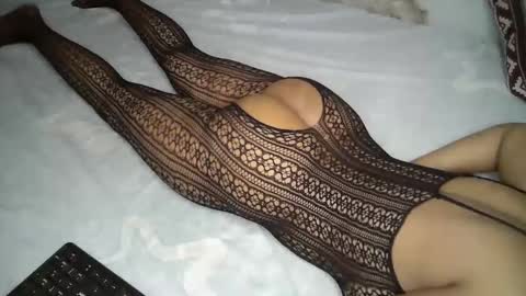 sly_booty65 online show from 11.10.25