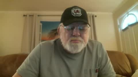 Snapshot of slydevi1 chatting on 10.19.25 Slydevil online show from 10.19.25