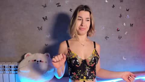 Melani online show from 12.29.24