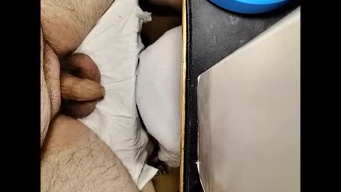 Snapshot of small_1986 chatting on 02.09.25 transmisin gratuita bajo demanda  free broadcast on demand online show from 02.09.25