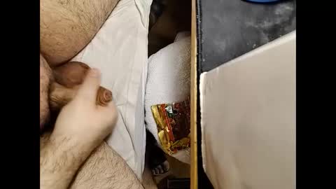 Snapshot of small_1986 chatting on 02.20.25 transmisin gratuita bajo demanda  free broadcast on demand online show from 02.20.25