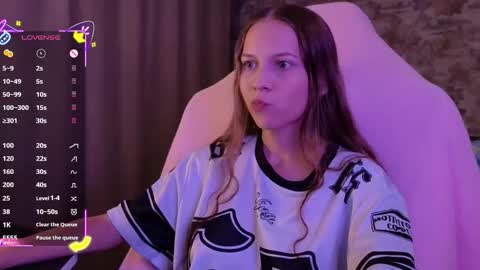 Emma online show from 12.16.25