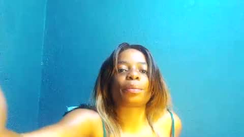 Snapshot of smallboobsxx chatting on 05.21.26 smallboobsxx online show from 05.21.26