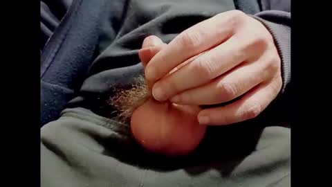 Small Hairy Uncut online show from 12.09.24