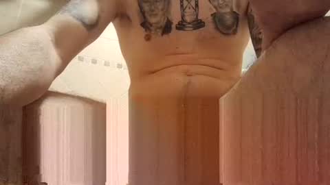 Snapshot of smallone8825 chatting on 02.19.25 smallone8825 online show from 02.19.25