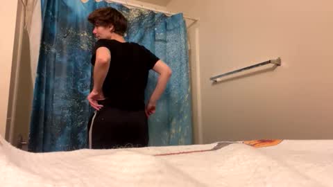 smalltshbigtits online show from 01.06.26