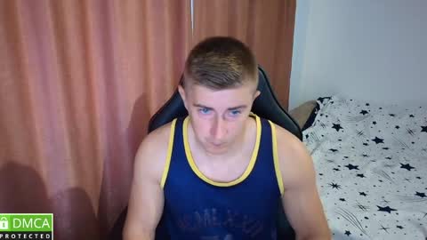 Snapshot of smanking22 chatting on 04.29.26 smanking22 online show from 04.29.26