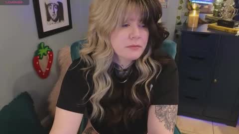 Snapshot of smashberry chatting on 02.24.26 bb online show from 02.24.26