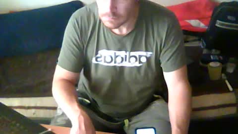 Snapshot of smi35 chatting on 07.20.26 smi35 online show from 07.20.26