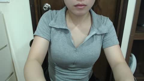 Snapshot of smileluna chatting on 06.02.26 luna online show from 06.02.26