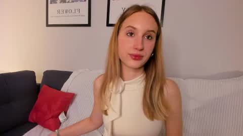 Snapshot of smilesviktoria chatting on 07.01.26 Victoria online show from 07.01.26