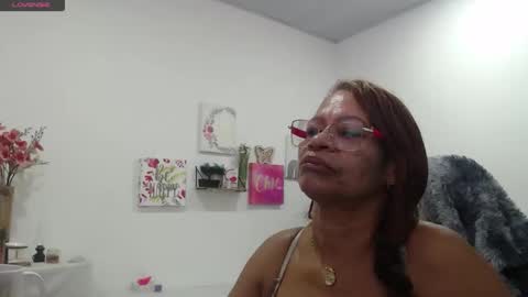 Smileth online show from 10.05.25