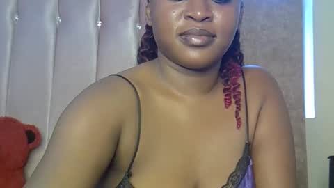 smiley_berry online show from 10.30.25