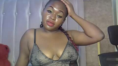 smiley_berry online show from 10.31.25