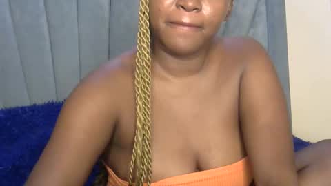 smiley_berry online show from 11.17.25