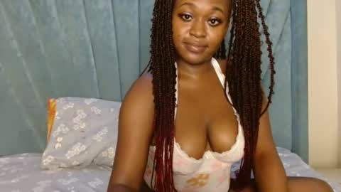 smiley_berry online show from 12.02.25