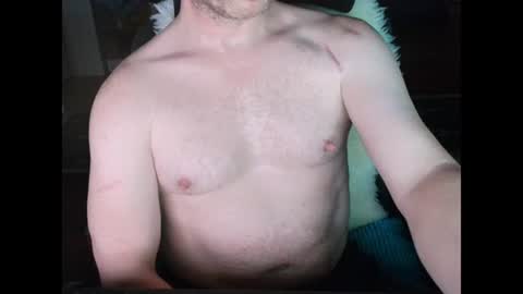 Snapshot of smiling_hillbilly chatting on 07.17.26 smileing hillbilly online show from 07.17.26