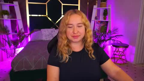 smilingladyy online show from 09.23.25