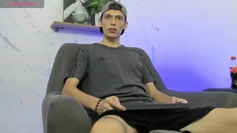 Snapshot of smitgrey chatting on 01.15.25 SMIT  online show from 01.15.25