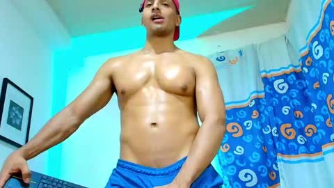 Snapshot of smith_fitness chatting on 05.31.26 Smith Fitness online show from 05.31.26