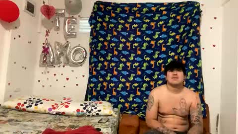 Snapshot of smith_y_ladyagatha chatting on 02.20.25 smith_y_ladyagatha online show from 02.20.25