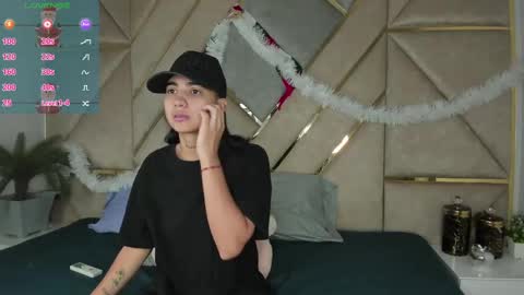 Snapshot of smithjay_ chatting on 12.17.24 Smith Jay online show from 12.17.24