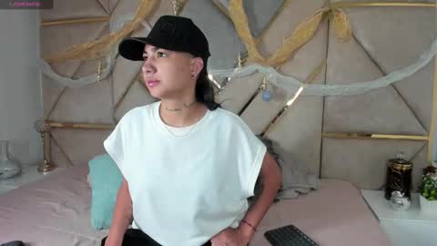 Snapshot of smithjay_ chatting on 01.03.25 Smith Jay online show from 01.03.25