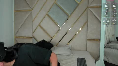 Snapshot of smithjay_ chatting on 01.25.25 Smith Jay online show from 01.25.25