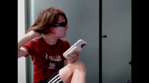 Snapshot of smoke_killer chatting on 06.22.26 smoke killer online show from 06.22.26